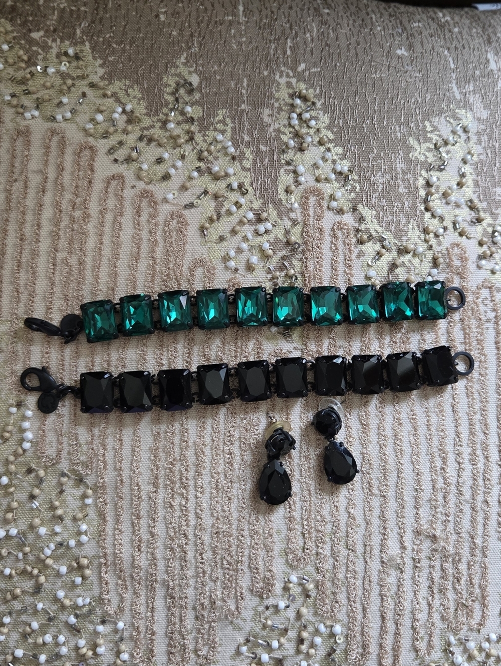 Elegant Emerald Green and Black Rhinestone Bracelet AnSet